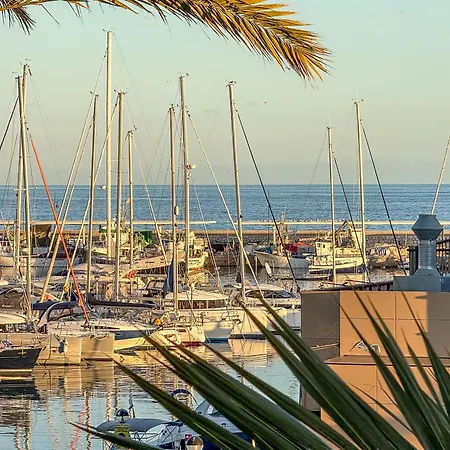 Hanami Puerto Paraiso 5-5 * Estepona