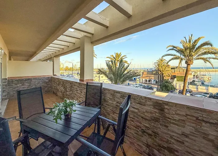 Hanami Puerto Paraiso 5-5 Estepona