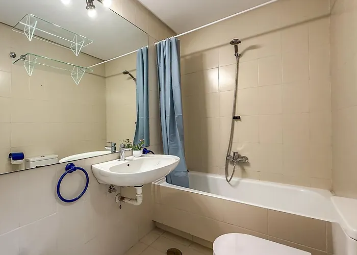 Hanami Puerto Paraiso 5-5 Estepona